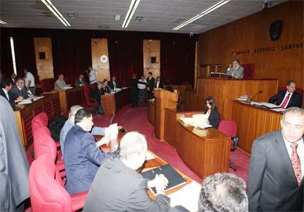 Elektrik eylemi Meclis'i gerdi