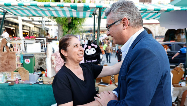 Erhürman, Kıbrıs İpek Koza Festivali'ne katıldı