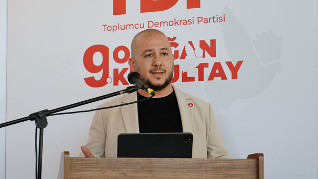 Ekinci: Şov değil çözüm üretin; kesilecek maaş gençliğe yatırım olsun