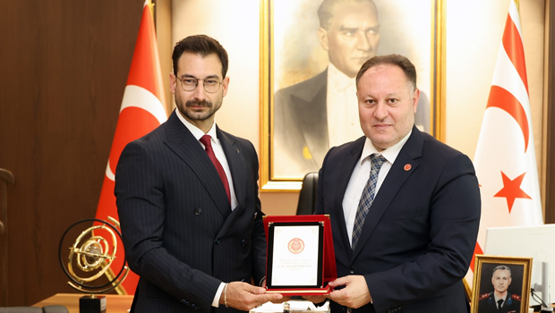 Öztürkler: Yiğitcan gibi sporcularımızın başarıları gençlerimize ilham veriyor