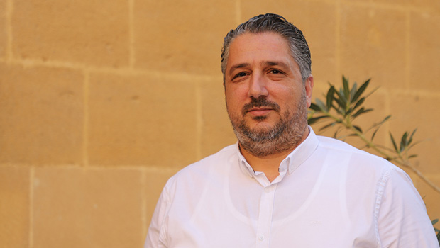 Şenkul: “Çarşımızı daha güzel ve yaşanabilir hale getiriyoru